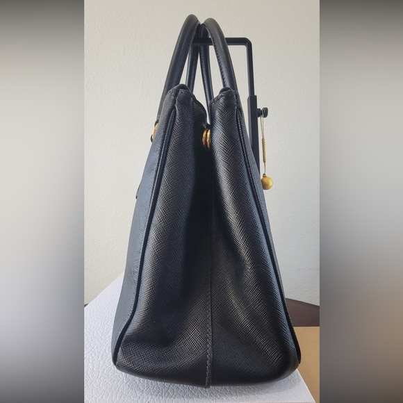 PRADA saffiano galleria small - Picture 4 of 12